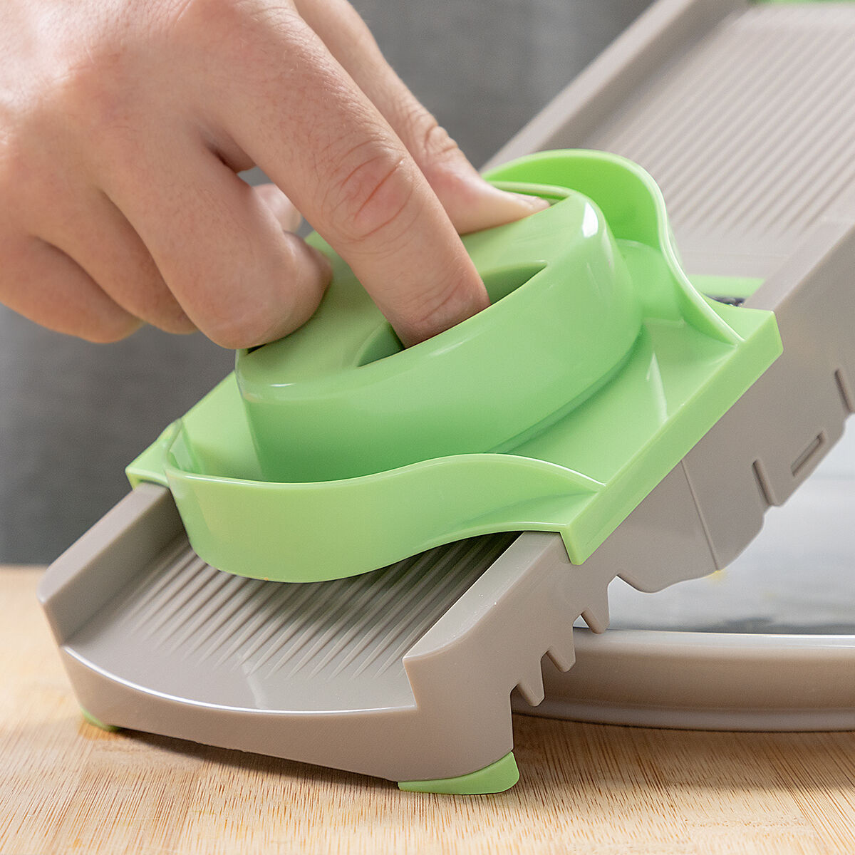 Grattugia pieghevole mandolino 6 in 1 Choppie InnovaGoods - Immagine 5