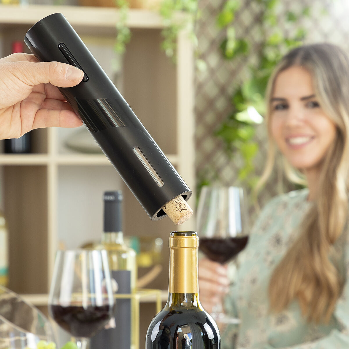 Cavatappi Elettrico per Bottiglie di Vino Corkbot InnovaGoods - Immagine 2